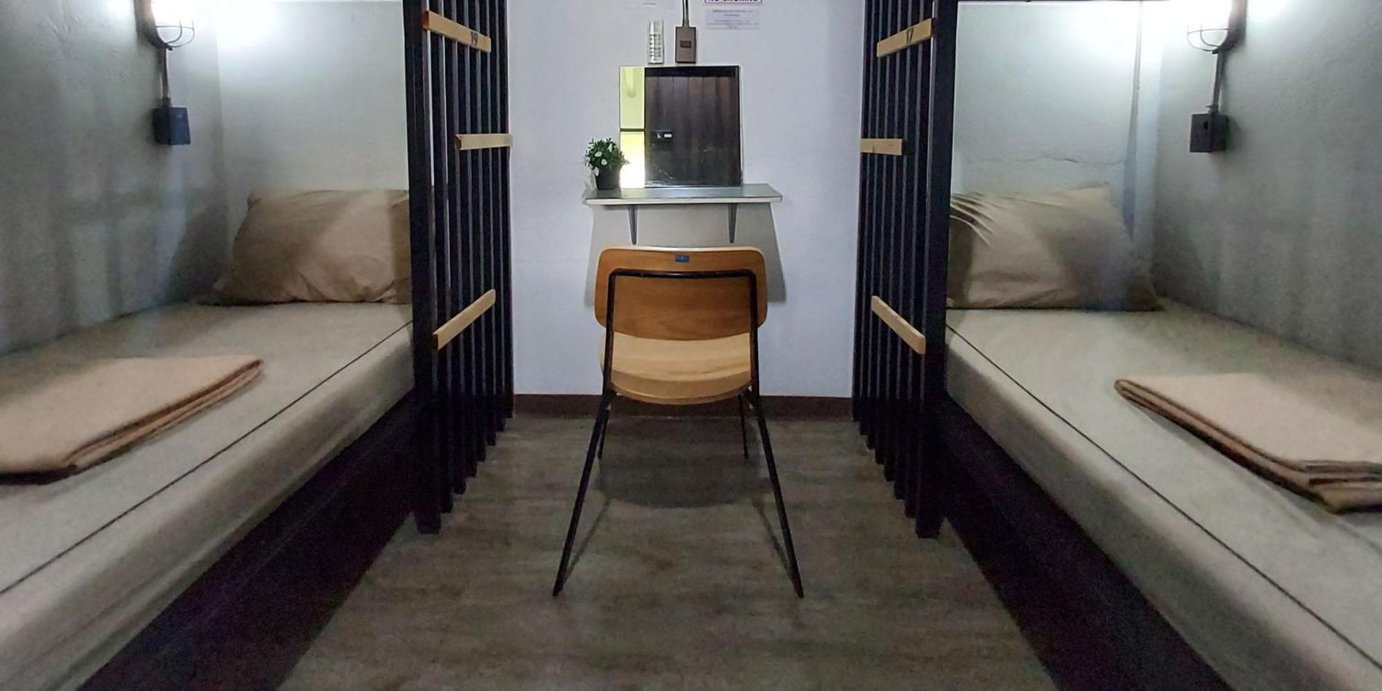 Feel Good Bangkok Hostel Exterior photo